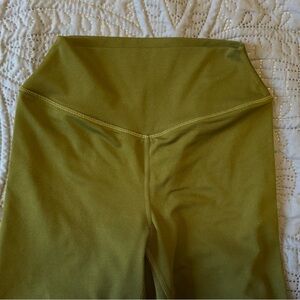 Women's Olive Green High-Waist Leggings